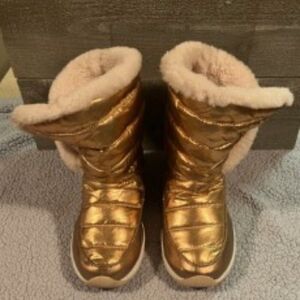 Cheeks Fit Body gold booties. Size 7W